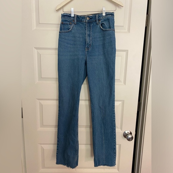 Abercrombie & Fitch Denim - NWOT 90’s Straight Ultra High-Rise Abercrombie & Fitch Jeans